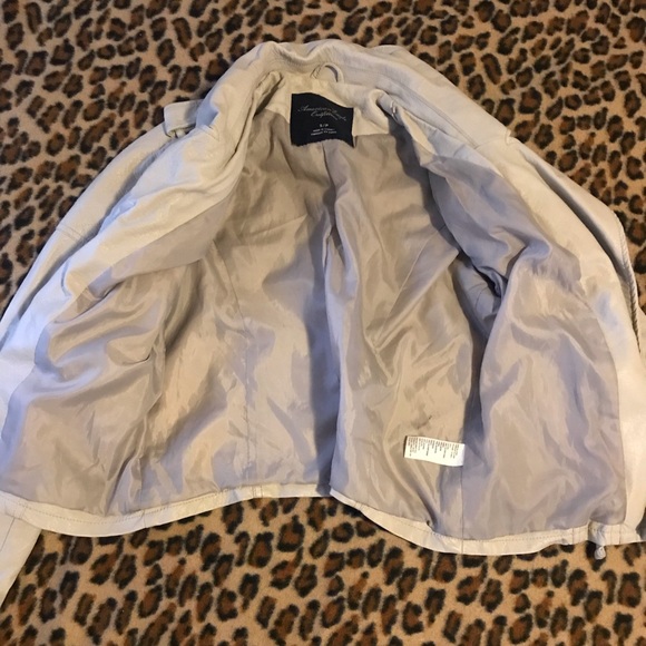 American Eagle cream leather jacket - Picture 3 of 4